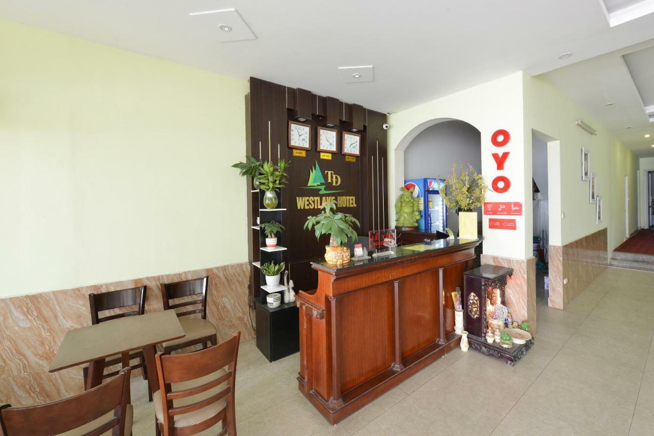 Oyo 279 West Lake Hotel Ханой Екстериор снимка