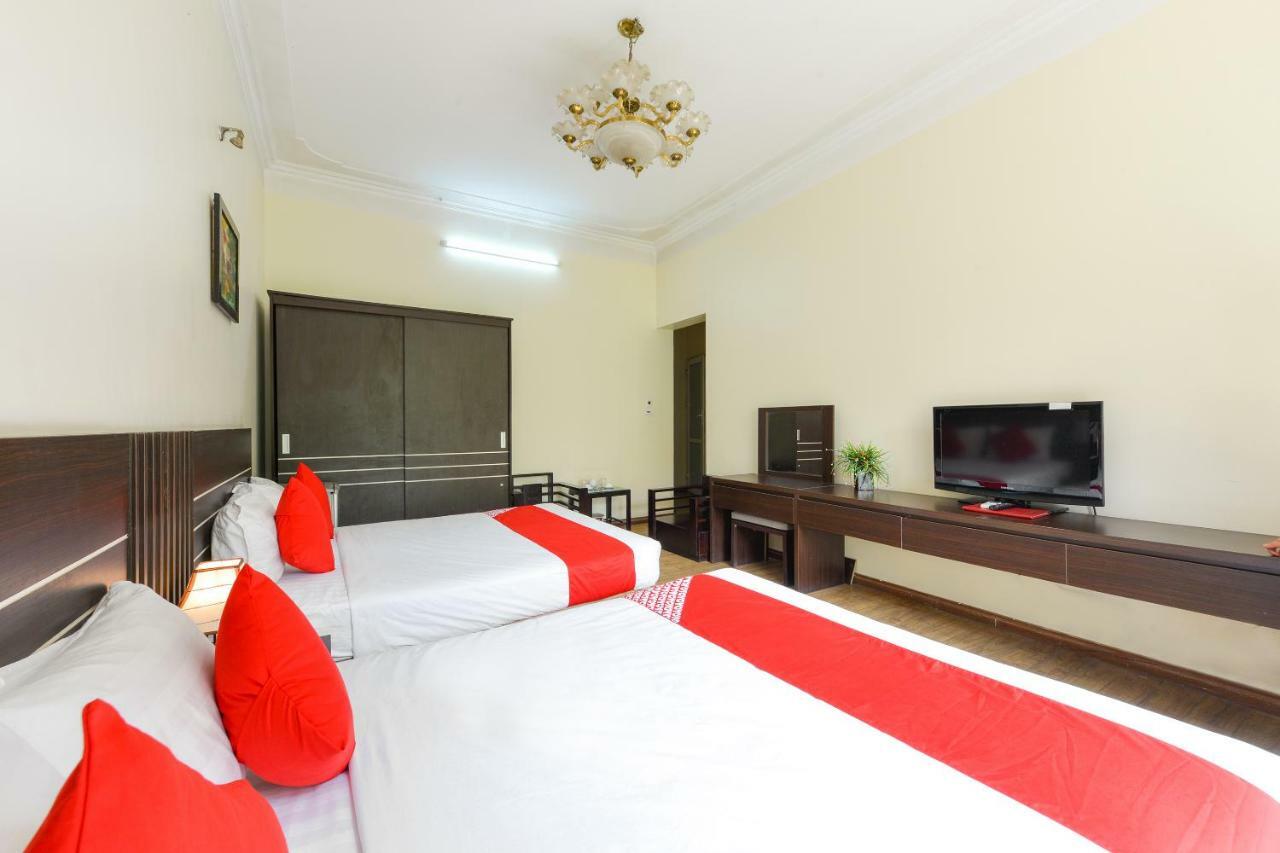 Oyo 279 West Lake Hotel Ханой Екстериор снимка